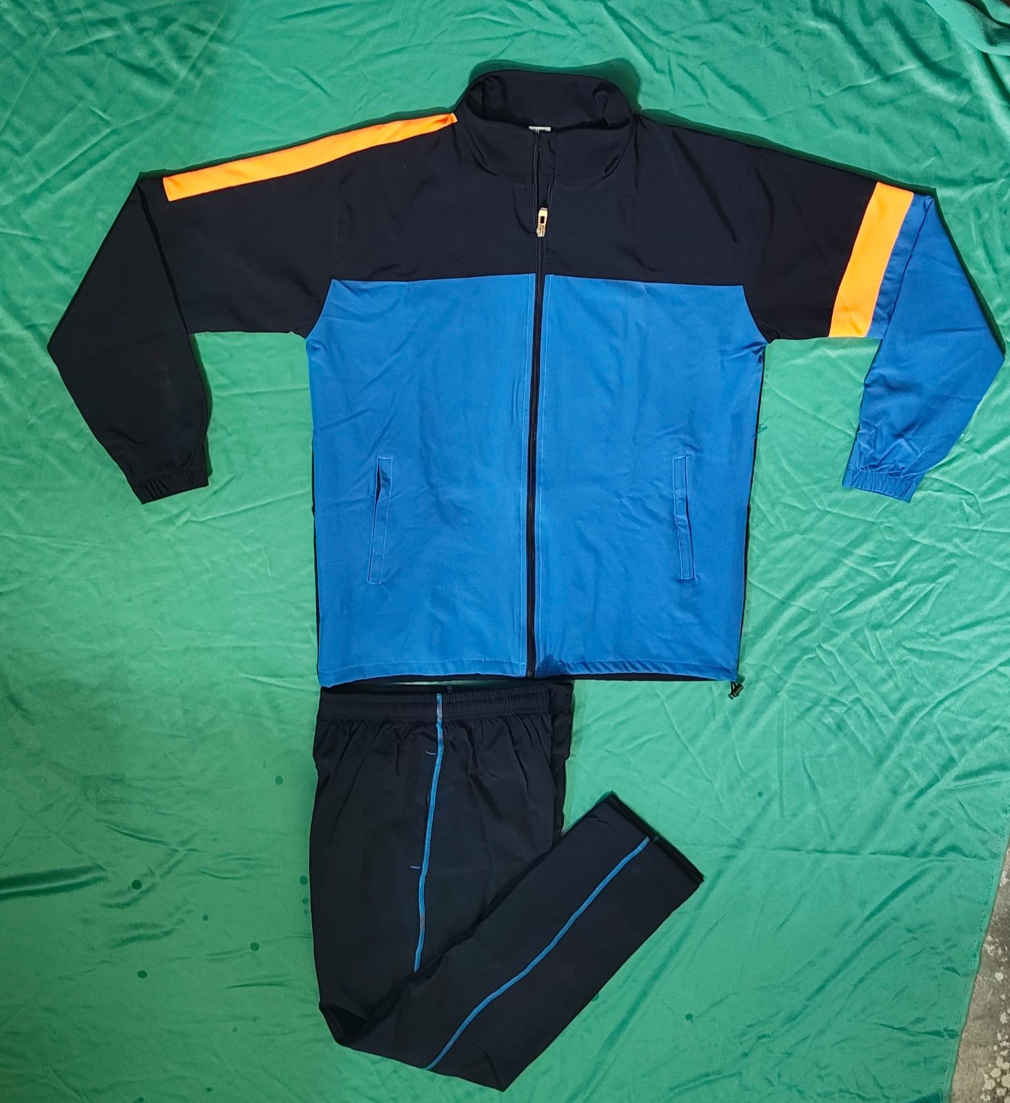 Sportswear 12